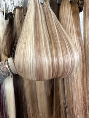 20" Clip In Hair Extensions