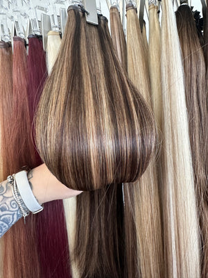 20" Clip In Hair Extensions