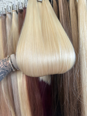 20" Clip In Hair Extensions