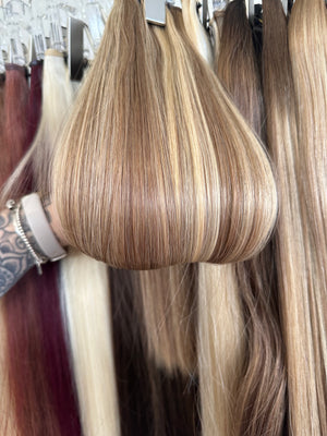 20" Clip In Hair Extensions